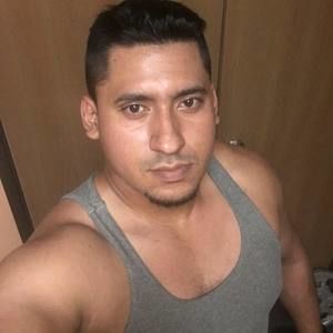 Meet your Posher, Alvaro